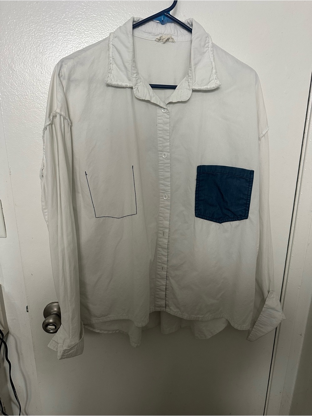 POL White Button-Up Blouse with Blue Pocket